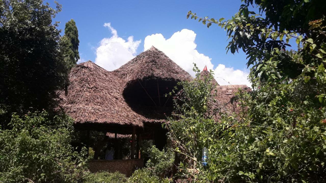 Kiloran Funzi House Acomodação com café da manhã Exterior foto